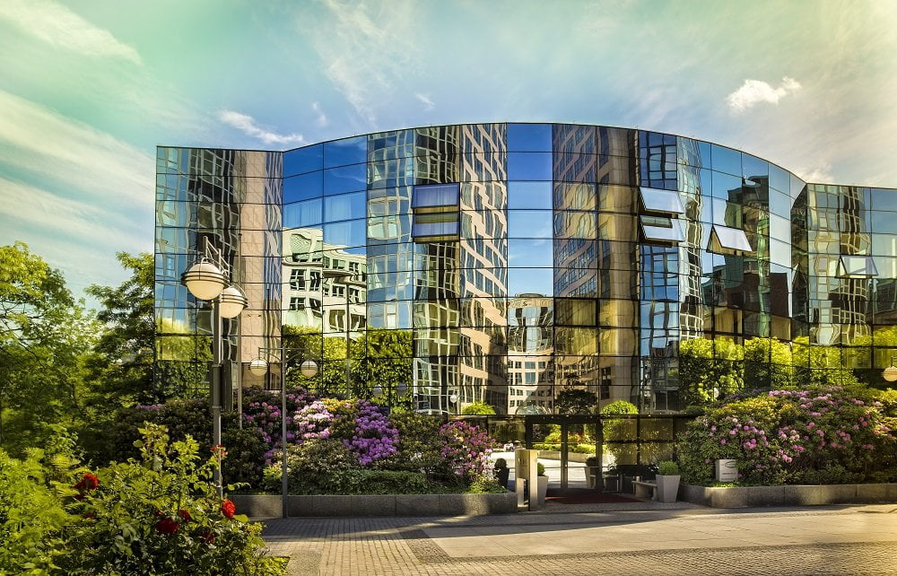 Professional Commercial Window Cleaning 1 commercial window cleaning services brisbane